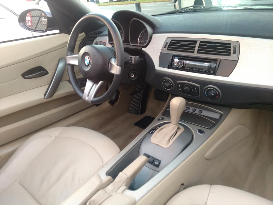 2003 BMW Z4 Z4 2dr Roadster 2.5i, available for sale in Wantagh, New York | Alpine Motors Inc. Wantagh, New York 2003 BMW Z4 Z4 2dr Roadster 2.5i, available for sale in Wantagh, New York | Alpine Motors Inc. Wantagh, New York
