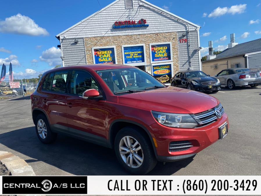 2013 Volkswagen Tiguan 4WD 4dr Auto S, available for sale in East Windsor, Connecticut | Central A/S LLC. East Windsor, Connecticut 2013 Volkswagen Tiguan 4WD 4dr Auto S, available for sale in East Windsor, Connecticut | Central A/S LLC. East Windsor, Connecticut
