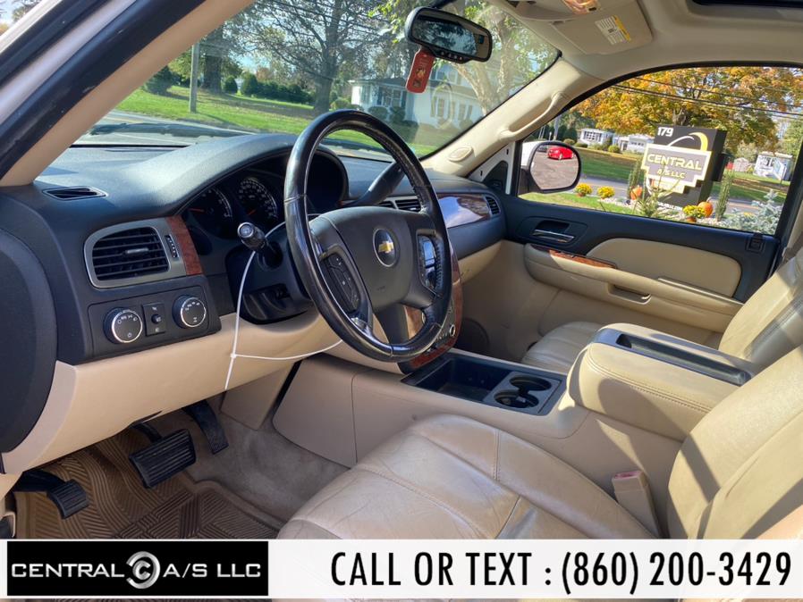 Used Chevrolet Suburban 4WD 4dr 1500 LTZ 2007 | Central A/S LLC. East Windsor, Connecticut Used Chevrolet Suburban 4WD 4dr 1500 LTZ 2007 | Central A/S LLC. East Windsor, Connecticut