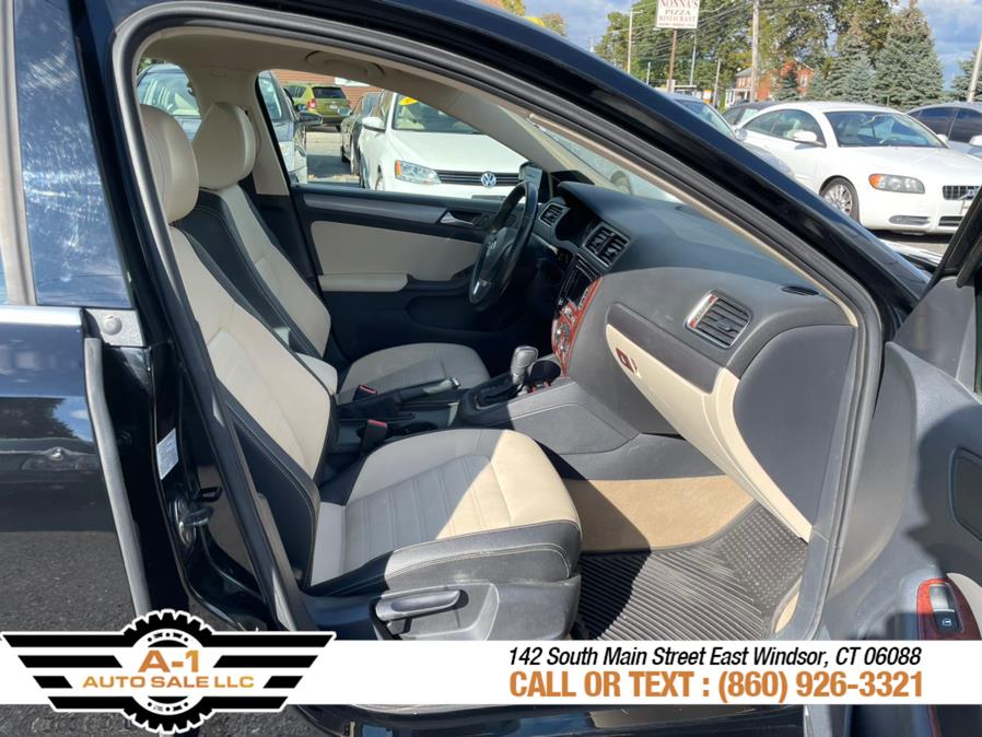 2012 Volkswagen Jetta Sedan 4dr Auto SEL w/Premium PZEV, available for sale in East Windsor, Connecticut | A1 Auto Sale LLC. East Windsor, Connecticut 2012 Volkswagen Jetta Sedan 4dr Auto SEL w/Premium PZEV, available for sale in East Windsor, Connecticut | A1 Auto Sale LLC. East Windsor, Connecticut