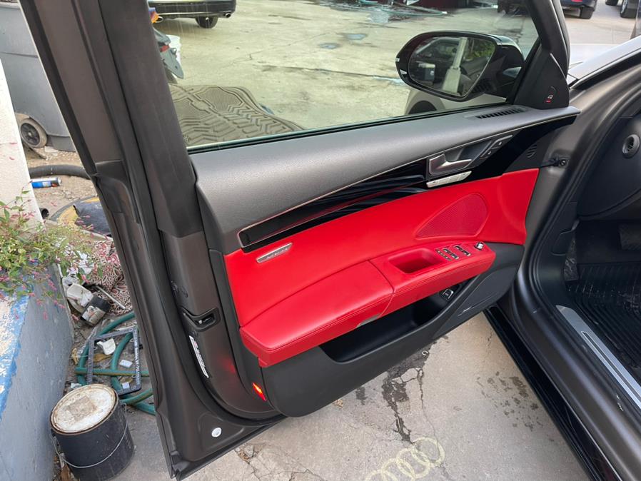 Used Audi A8 L 4dr Sdn 4.0L 2014 | Brooklyn Auto Mall LLC. Brooklyn, New York Used Audi A8 L 4dr Sdn 4.0L 2014 | Brooklyn Auto Mall LLC. Brooklyn, New York
