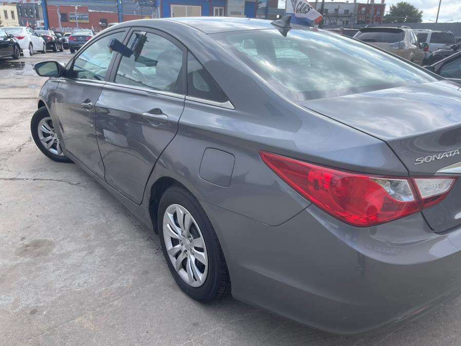 Used Hyundai Sonata 4dr Sdn 2.4L Auto GLS PZEV *Ltd Avail* 2011 | Brooklyn Auto Mall LLC. Brooklyn, New York Used Hyundai Sonata 4dr Sdn 2.4L Auto GLS PZEV *Ltd Avail* 2011 | Brooklyn Auto Mall LLC. Brooklyn, New York