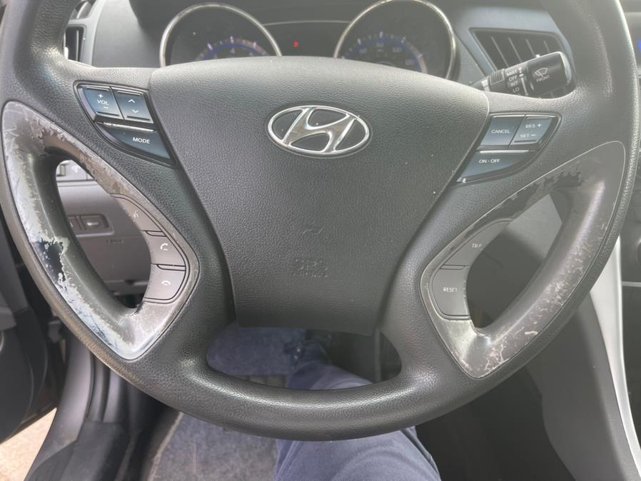 Used Hyundai Sonata 4dr Sdn 2.4L Auto GLS PZEV *Ltd Avail* 2011 | Brooklyn Auto Mall LLC. Brooklyn, New York Used Hyundai Sonata 4dr Sdn 2.4L Auto GLS PZEV *Ltd Avail* 2011 | Brooklyn Auto Mall LLC. Brooklyn, New York