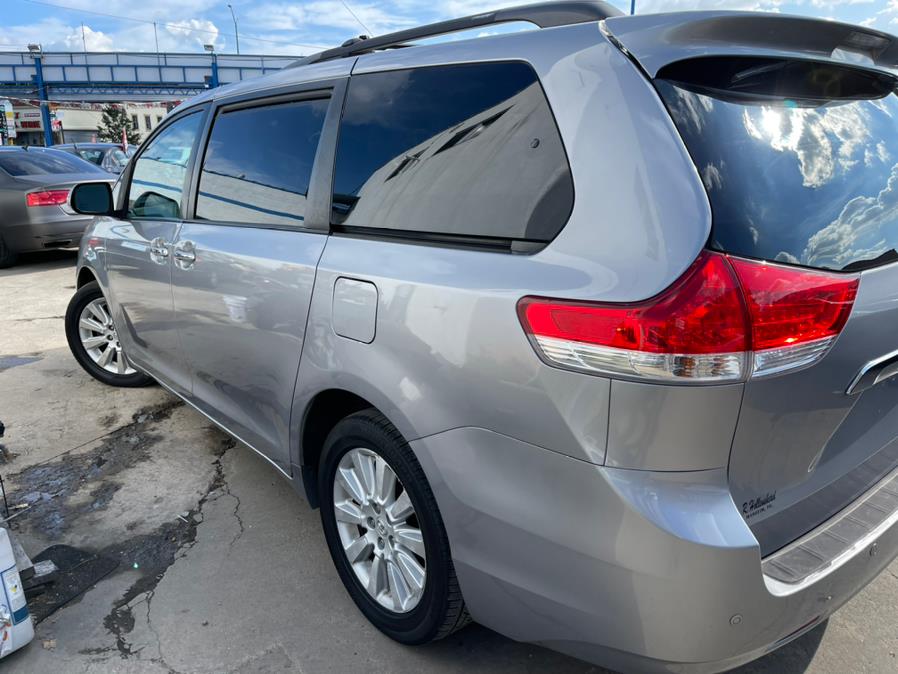 Used Toyota Sienna 5dr 7-Pass Van V6 Ltd AWD (Natl) 2013 | Brooklyn Auto Mall LLC. Brooklyn, New York Used Toyota Sienna 5dr 7-Pass Van V6 Ltd AWD (Natl) 2013 | Brooklyn Auto Mall LLC. Brooklyn, New York