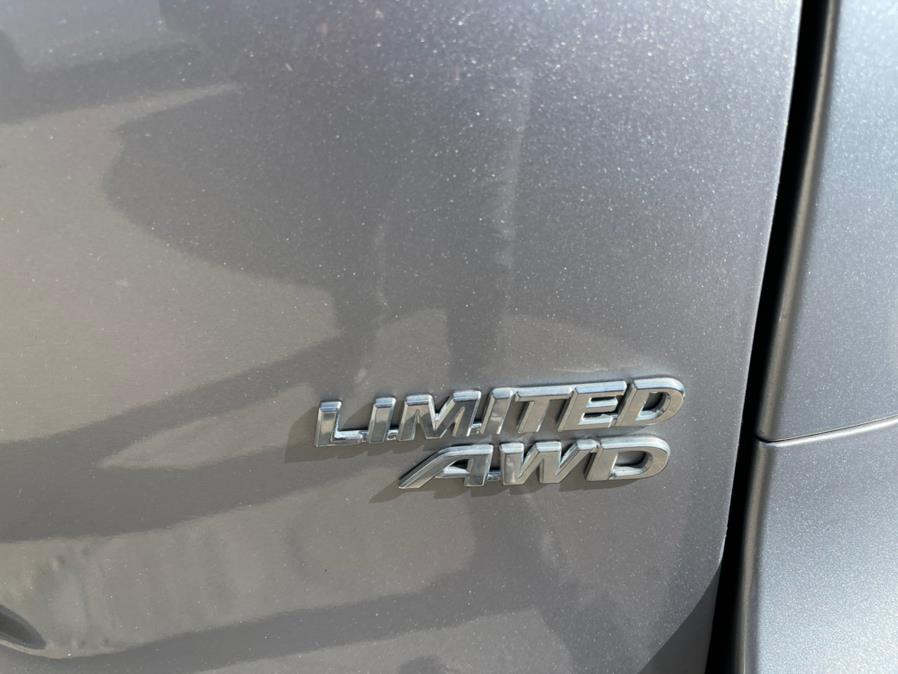 Used Toyota Sienna 5dr 7-Pass Van V6 Ltd AWD (Natl) 2013 | Brooklyn Auto Mall LLC. Brooklyn, New York Used Toyota Sienna 5dr 7-Pass Van V6 Ltd AWD (Natl) 2013 | Brooklyn Auto Mall LLC. Brooklyn, New York