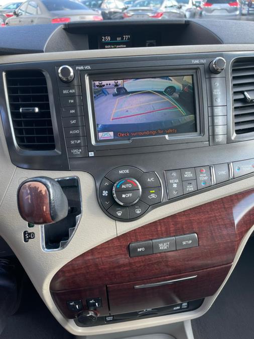 Used Toyota Sienna 5dr 7-Pass Van V6 Ltd AWD 2011 | Brooklyn Auto Mall LLC. Brooklyn, New York Used Toyota Sienna 5dr 7-Pass Van V6 Ltd AWD 2011 | Brooklyn Auto Mall LLC. Brooklyn, New York