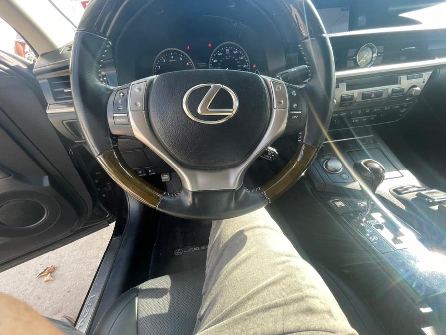 Used Lexus ES 350 4dr Sdn Crafted Line 2015 | Brooklyn Auto Mall LLC. Brooklyn, New York