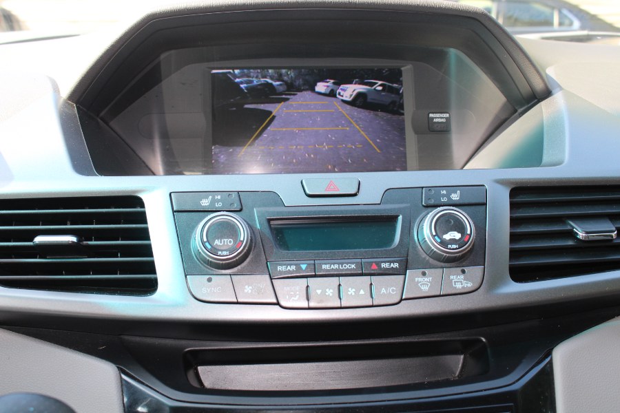 2011 Honda Odyssey EX-L 5dr EX-L, available for sale in Paterson, New Jersey | Xcell Motors LLC. Paterson, New Jersey 2011 Honda Odyssey EX-L 5dr EX-L, available for sale in Paterson, New Jersey | Xcell Motors LLC. Paterson, New Jersey