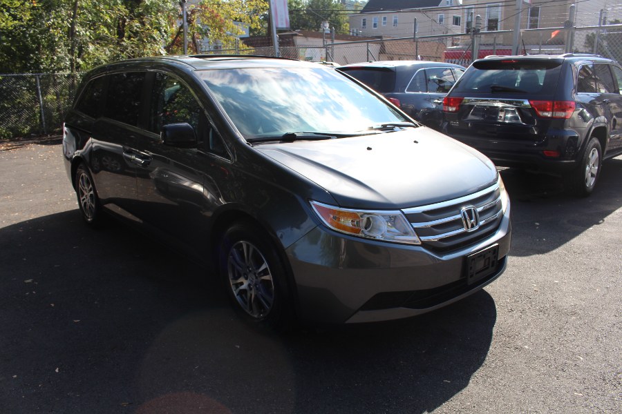 2011 Honda Odyssey EX-L 5dr EX-L, available for sale in Paterson, New Jersey | Xcell Motors LLC. Paterson, New Jersey 2011 Honda Odyssey EX-L 5dr EX-L, available for sale in Paterson, New Jersey | Xcell Motors LLC. Paterson, New Jersey