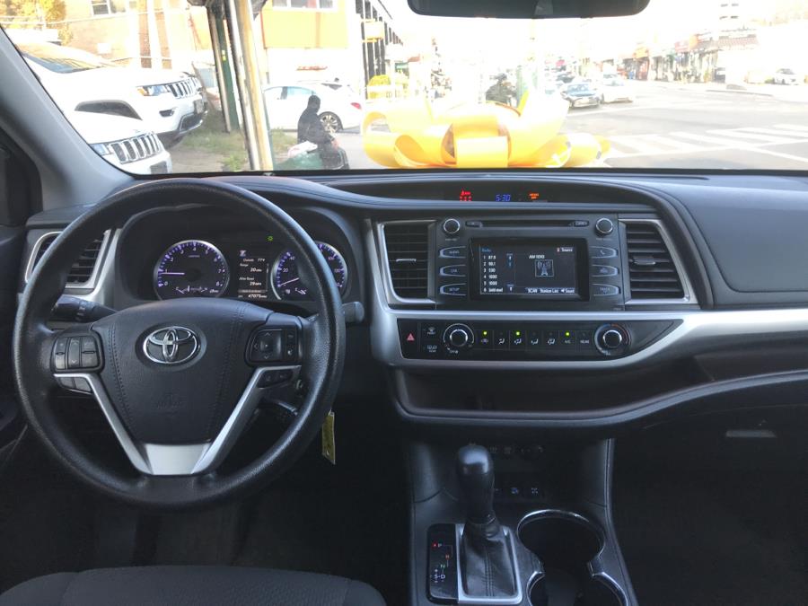 Used Toyota Highlander LE AWD 2018 | Top Speed Motors LLC. Jamaica, New York Used Toyota Highlander LE AWD 2018 | Top Speed Motors LLC. Jamaica, New York