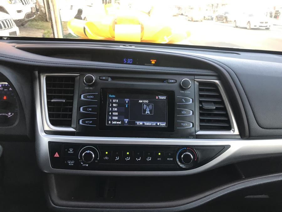 Used Toyota Highlander LE AWD 2018 | Top Speed Motors LLC. Jamaica, New York Used Toyota Highlander LE AWD 2018 | Top Speed Motors LLC. Jamaica, New York