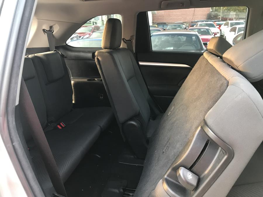 Used Toyota Highlander LE AWD 2018 | Top Speed Motors LLC. Jamaica, New York Used Toyota Highlander LE AWD 2018 | Top Speed Motors LLC. Jamaica, New York