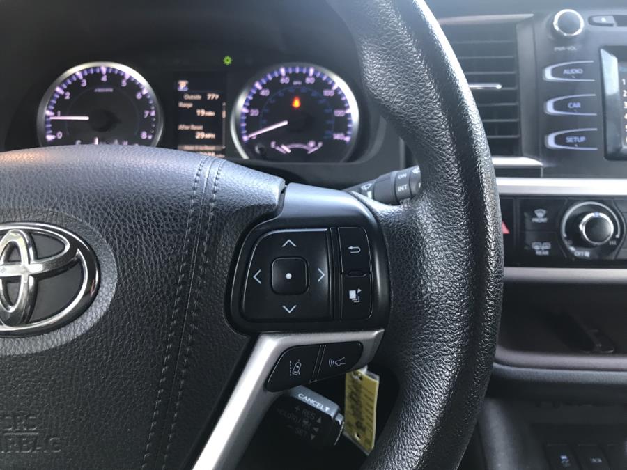 Used Toyota Highlander LE AWD 2018 | Top Speed Motors LLC. Jamaica, New York Used Toyota Highlander LE AWD 2018 | Top Speed Motors LLC. Jamaica, New York