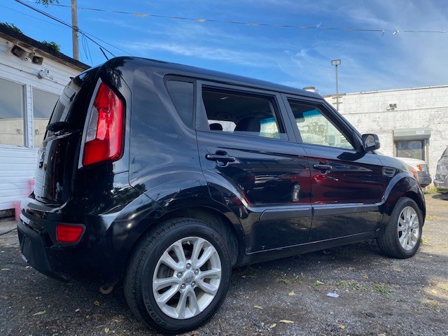Used Kia Soul 5dr Wgn Auto + 2013 | Wide World Inc. Brooklyn, New York Used Kia Soul 5dr Wgn Auto + 2013 | Wide World Inc. Brooklyn, New York