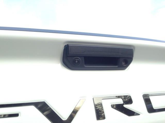 Used Chevrolet Silverado 1500 LT 4WD w/ rearCam 2020 | Car Revolution. Maple Shade, New Jersey Used Chevrolet Silverado 1500 LT 4WD w/ rearCam 2020 | Car Revolution. Maple Shade, New Jersey