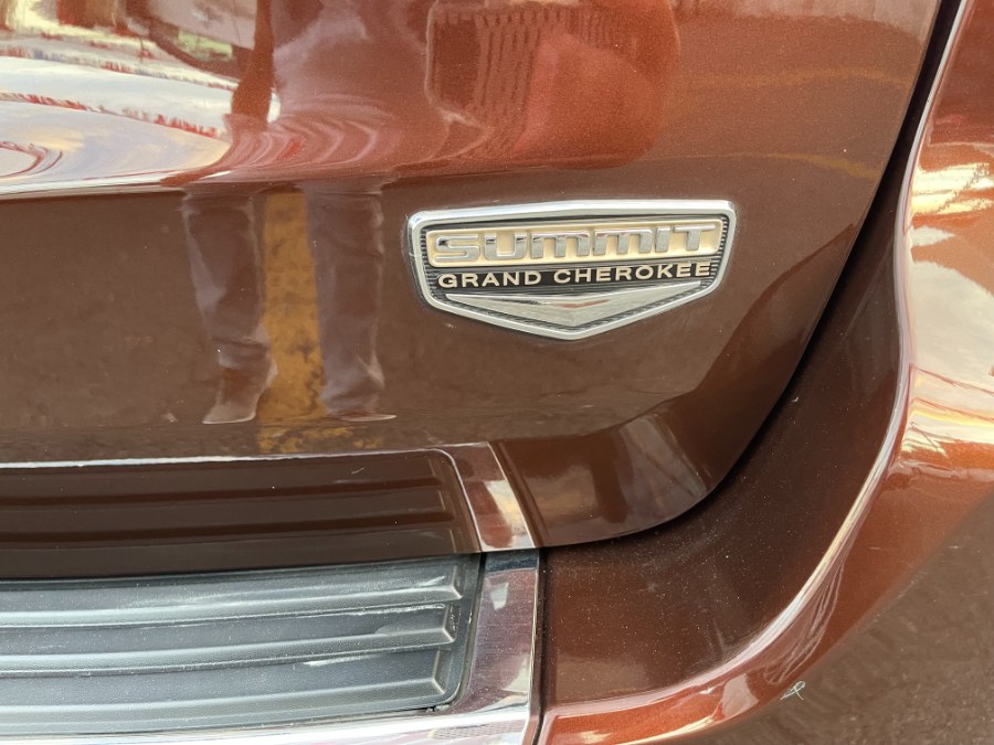 2014 Jeep Grand Cherokee 4WD 4dr Summit, available for sale in Paterson, New Jersey | DZ Automall. Paterson, New Jersey 2014 Jeep Grand Cherokee 4WD 4dr Summit, available for sale in Paterson, New Jersey | DZ Automall. Paterson, New Jersey