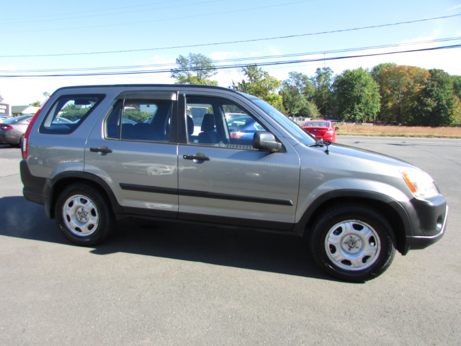 Used Honda CR-V 2WD LX AT 2005 | United Auto Sales of E Windsor, Inc. East Windsor, Connecticut Used Honda CR-V 2WD LX AT 2005 | United Auto Sales of E Windsor, Inc. East Windsor, Connecticut
