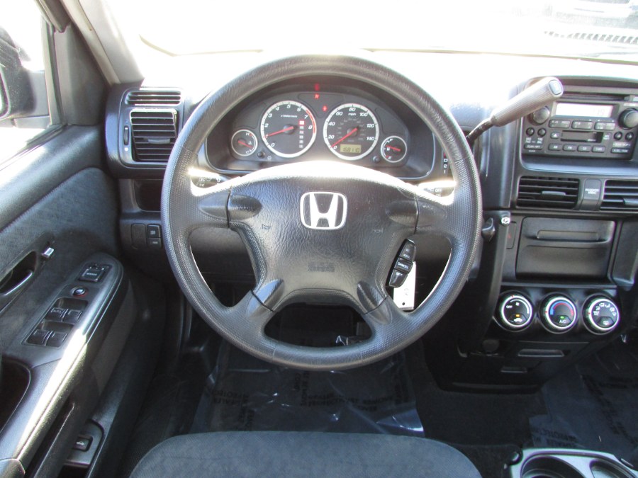 Used Honda CR-V 2WD LX AT 2005 | United Auto Sales of E Windsor, Inc. East Windsor, Connecticut Used Honda CR-V 2WD LX AT 2005 | United Auto Sales of E Windsor, Inc. East Windsor, Connecticut