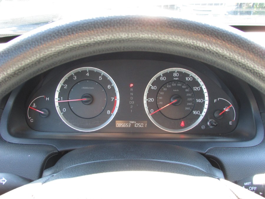 2009 Honda Accord Sdn 4dr I4 Auto LX PZEV, available for sale in East Windsor, Connecticut | United Auto Sales of E Windsor, Inc. East Windsor, Connecticut 2009 Honda Accord Sdn 4dr I4 Auto LX PZEV, available for sale in East Windsor, Connecticut | United Auto Sales of E Windsor, Inc. East Windsor, Connecticut