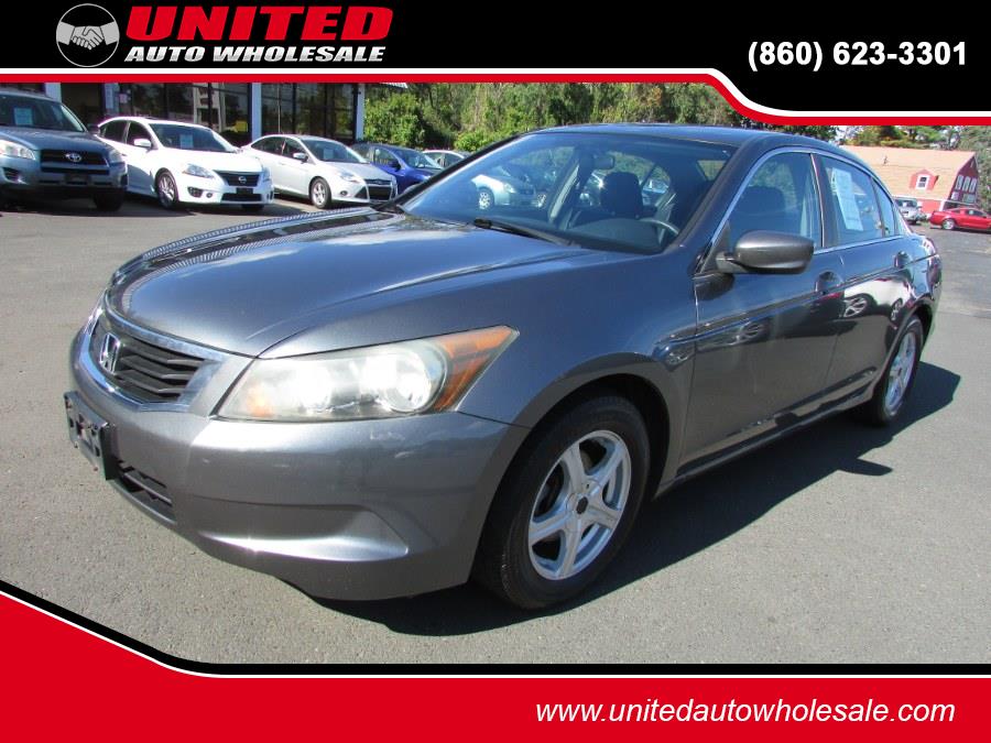 2009 Honda Accord Sdn 4dr I4 Auto LX PZEV, available for sale in East Windsor, Connecticut | United Auto Sales of E Windsor, Inc. East Windsor, Connecticut