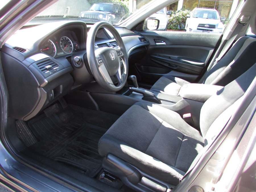 2009 Honda Accord Sdn 4dr I4 Auto LX PZEV, available for sale in East Windsor, Connecticut | United Auto Sales of E Windsor, Inc. East Windsor, Connecticut 2009 Honda Accord Sdn 4dr I4 Auto LX PZEV, available for sale in East Windsor, Connecticut | United Auto Sales of E Windsor, Inc. East Windsor, Connecticut