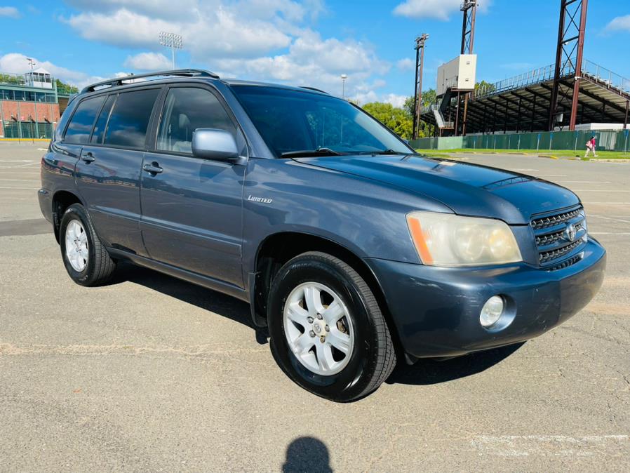 2002 Toyota Highlander 4dr V6, available for sale in New Britain, Connecticut | Supreme Automotive. New Britain, Connecticut