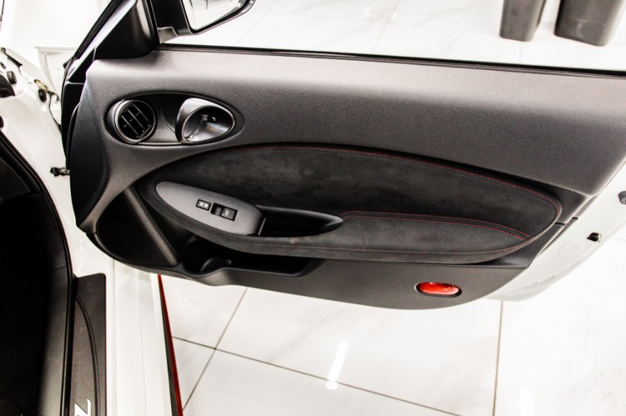 Used Nissan 370Z Coupe NISMO Manual 2019 | 26 Motors Corp. Bronx, New York Used Nissan 370Z Coupe NISMO Manual 2019 | 26 Motors Corp. Bronx, New York