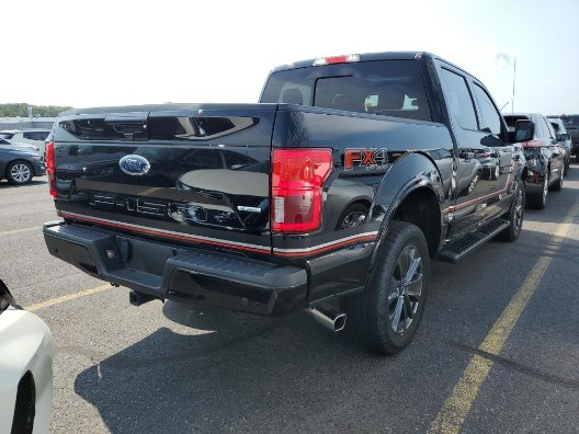 Used Ford F-150 Lariat 4WD SuperCrew 5.5'' Box 2018 | 26 Motors Corp. Bronx, New York Used Ford F-150 Lariat 4WD SuperCrew 5.5'' Box 2018 | 26 Motors Corp. Bronx, New York