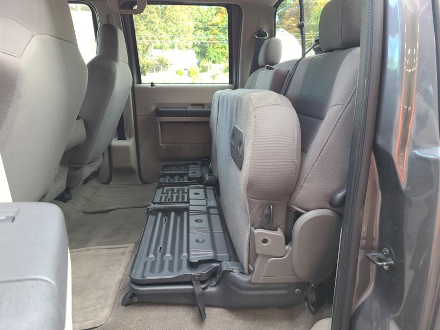 2010 Ford F-350 XLT, available for sale in Waterbury, Connecticut | National Auto Brokers, Inc.. Waterbury, Connecticut 2010 Ford F-350 XLT, available for sale in Waterbury, Connecticut | National Auto Brokers, Inc.. Waterbury, Connecticut