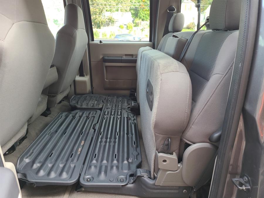 2010 Ford F-350 XLT, available for sale in Waterbury, Connecticut | National Auto Brokers, Inc.. Waterbury, Connecticut 2010 Ford F-350 XLT, available for sale in Waterbury, Connecticut | National Auto Brokers, Inc.. Waterbury, Connecticut