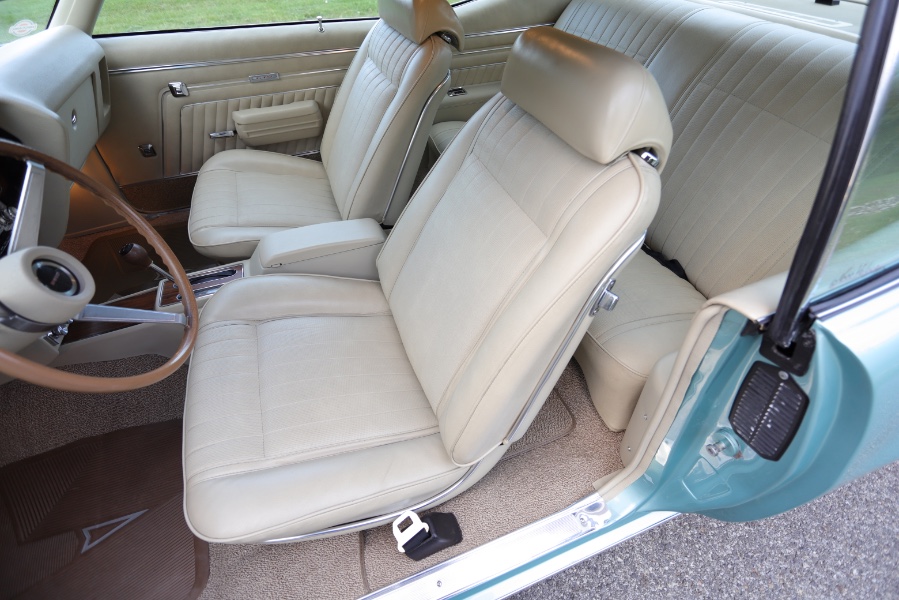 Used Pontiac GTO Ram Air III 1970 | Meccanic Shop North Inc. North Salem, New York Used Pontiac GTO Ram Air III 1970 | Meccanic Shop North Inc. North Salem, New York