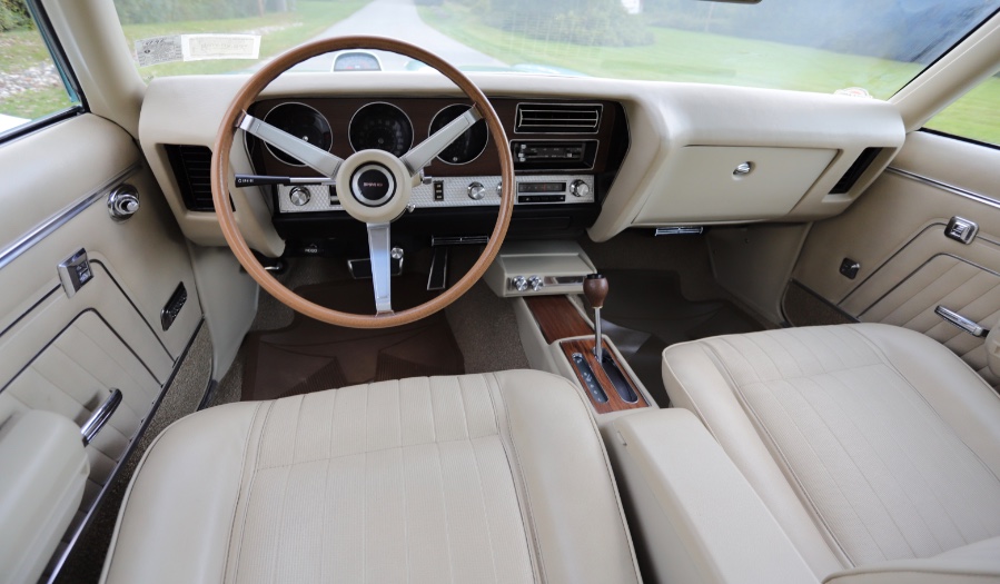 Used Pontiac GTO Ram Air III 1970 | Meccanic Shop North Inc. North Salem, New York Used Pontiac GTO Ram Air III 1970 | Meccanic Shop North Inc. North Salem, New York