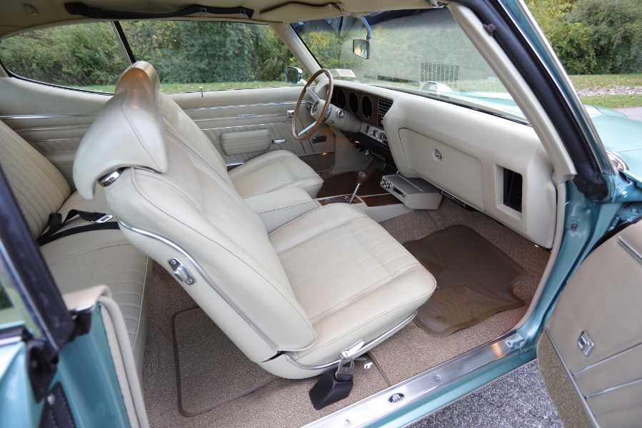 Used Pontiac GTO Ram Air III 1970 | Meccanic Shop North Inc. North Salem, New York Used Pontiac GTO Ram Air III 1970 | Meccanic Shop North Inc. North Salem, New York