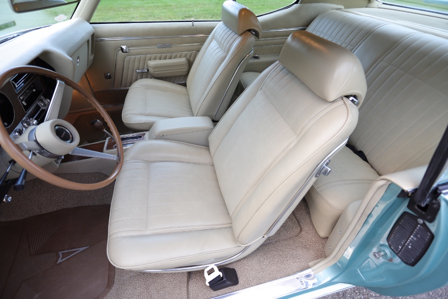 Used Pontiac GTO Ram Air III 1970 | Meccanic Shop North Inc. North Salem, New York Used Pontiac GTO Ram Air III 1970 | Meccanic Shop North Inc. North Salem, New York