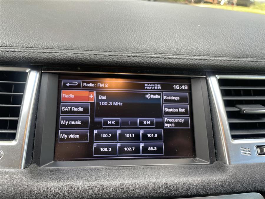 2013 Land Rover Range Rover Sport 4WD 4dr HSE, available for sale in Stratford, Connecticut | Wiz Leasing Inc. Stratford, Connecticut 2013 Land Rover Range Rover Sport 4WD 4dr HSE, available for sale in Stratford, Connecticut | Wiz Leasing Inc. Stratford, Connecticut