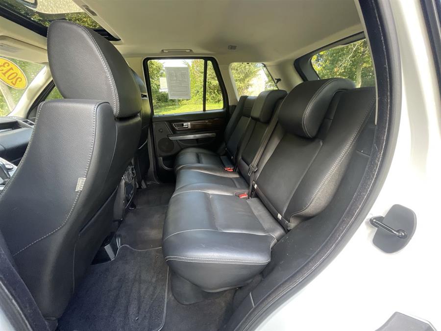 2013 Land Rover Range Rover Sport 4WD 4dr HSE, available for sale in Stratford, Connecticut | Wiz Leasing Inc. Stratford, Connecticut 2013 Land Rover Range Rover Sport 4WD 4dr HSE, available for sale in Stratford, Connecticut | Wiz Leasing Inc. Stratford, Connecticut