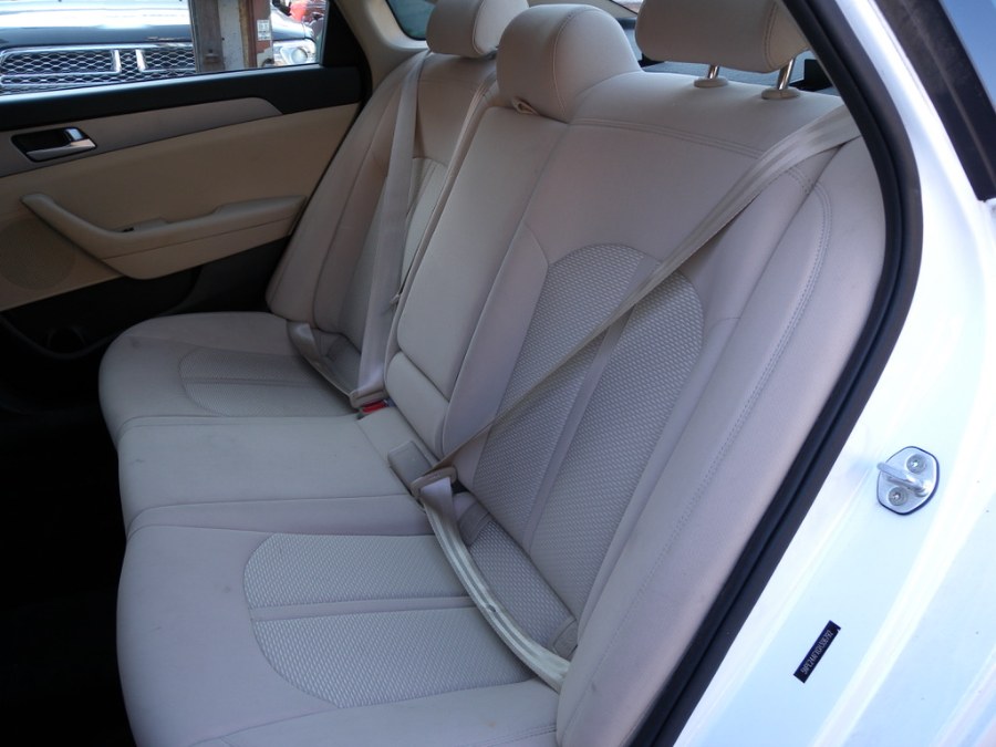 Used Hyundai Sonata 4dr Sdn 2.4L SE 2016 | Carsbuck Inc.. Brooklyn, New York Used Hyundai Sonata 4dr Sdn 2.4L SE 2016 | Carsbuck Inc.. Brooklyn, New York