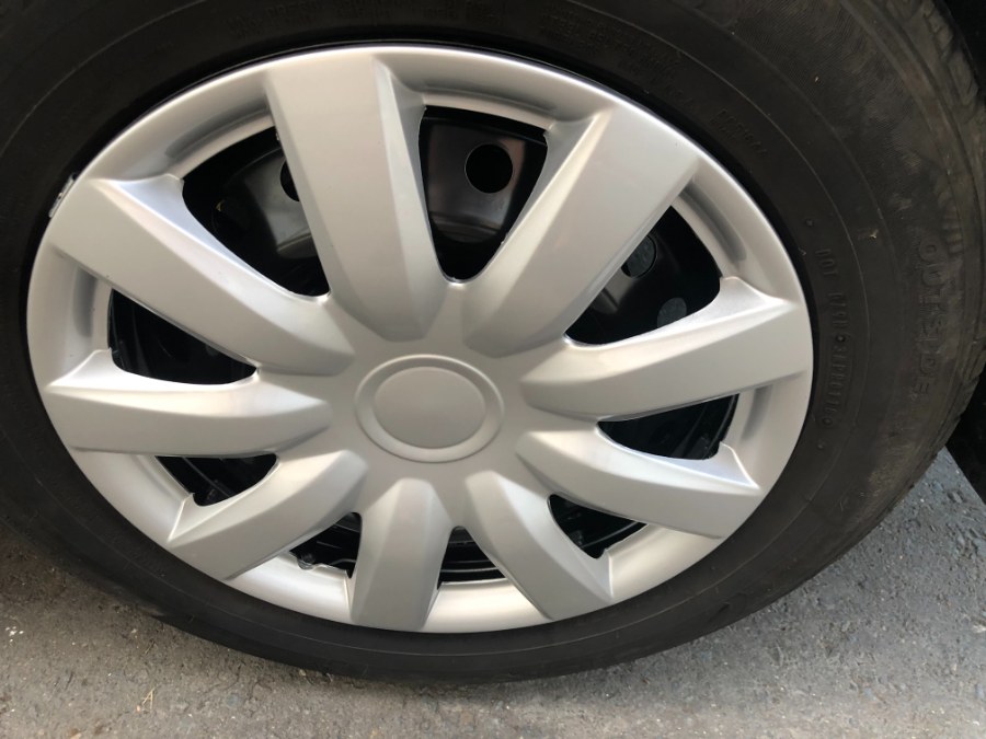 2012 Honda Civic Sdn 4dr Auto LX PZEV, available for sale in Bristol, Connecticut | Bristol Auto Center LLC. Bristol, Connecticut 2012 Honda Civic Sdn 4dr Auto LX PZEV, available for sale in Bristol, Connecticut | Bristol Auto Center LLC. Bristol, Connecticut