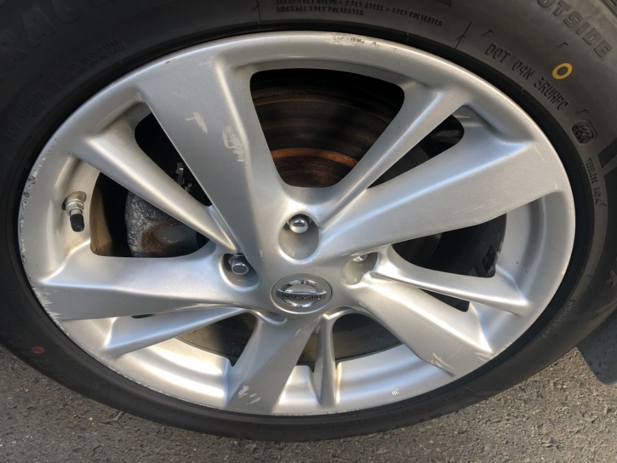 Used Nissan Altima 4dr Sdn I4 2.5 S 2015 | Bristol Auto Center LLC. Bristol, Connecticut Used Nissan Altima 4dr Sdn I4 2.5 S 2015 | Bristol Auto Center LLC. Bristol, Connecticut