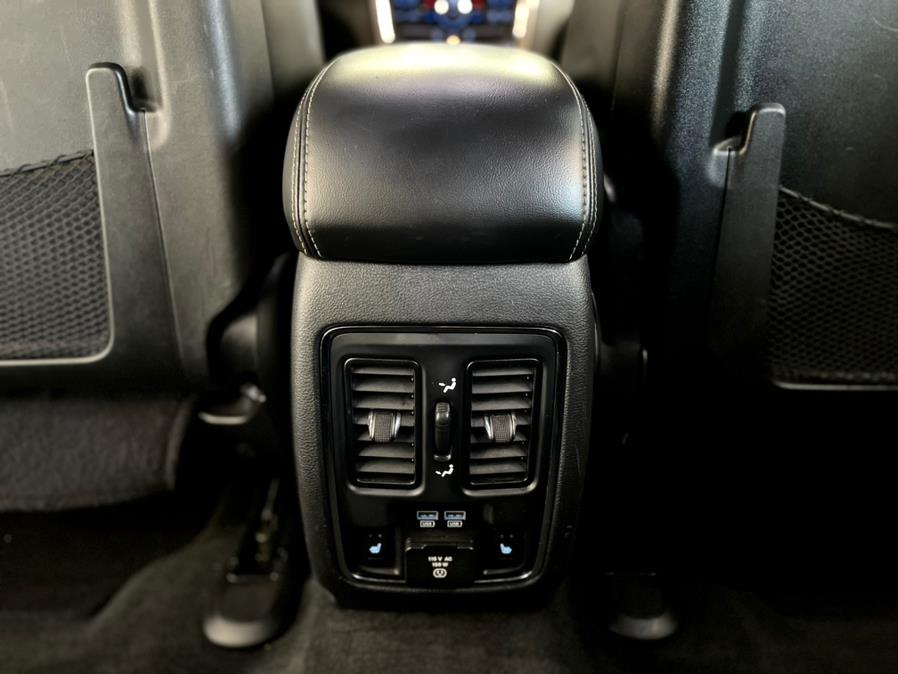 Used Jeep Grand Cherokee 4WD 4dr Limited 2014 | Luxury Motor Club. Franklin Square, New York Used Jeep Grand Cherokee 4WD 4dr Limited 2014 | Luxury Motor Club. Franklin Square, New York