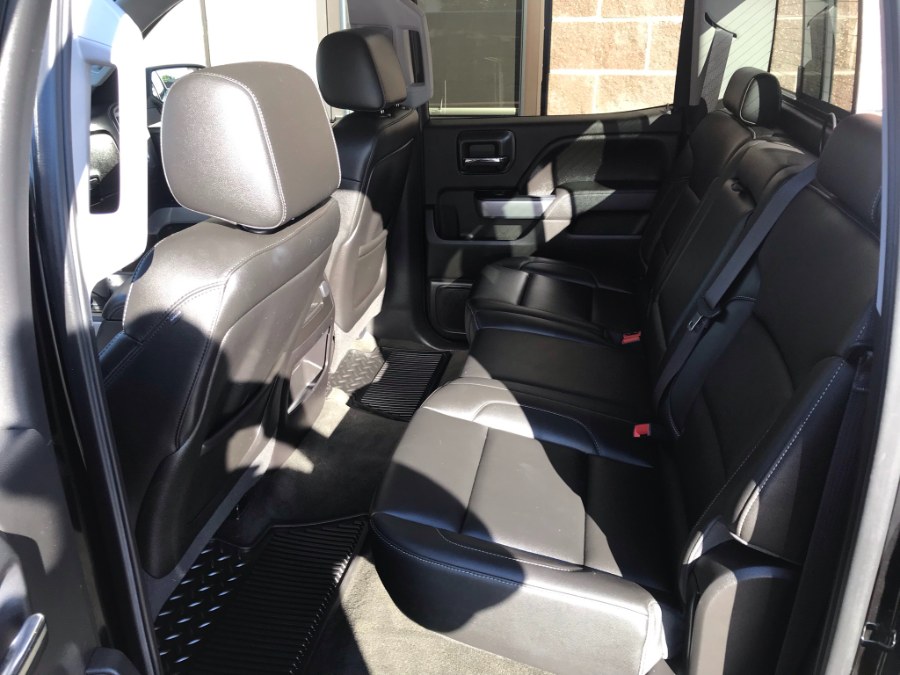 Used Chevrolet Silverado 1500 4WD Crew Cab 143.5" LTZ w/1LZ 2015 | Airway Motors. Bridgeport, Connecticut