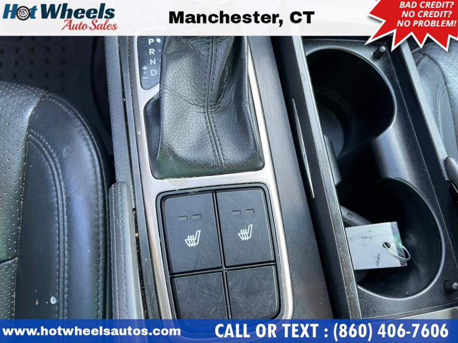Used Hyundai Azera 4dr Sdn 2014 | Hot Wheels Auto Sales LLC. Manchester, Connecticut Used Hyundai Azera 4dr Sdn 2014 | Hot Wheels Auto Sales LLC. Manchester, Connecticut