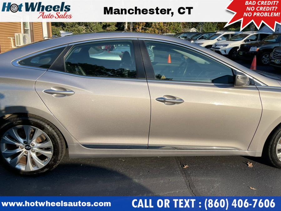 Used Hyundai Azera 4dr Sdn 2014 | Hot Wheels Auto Sales LLC. Manchester, Connecticut Used Hyundai Azera 4dr Sdn 2014 | Hot Wheels Auto Sales LLC. Manchester, Connecticut