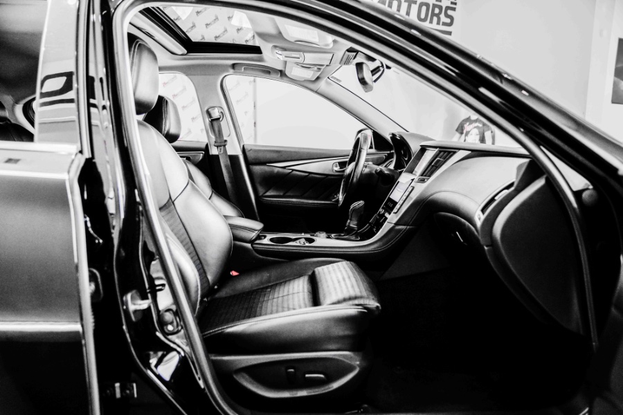 Used INFINITI Q50 3.0t LUXE AWD 2018 | 26 Motors Corp. Bronx, New York Used INFINITI Q50 3.0t LUXE AWD 2018 | 26 Motors Corp. Bronx, New York