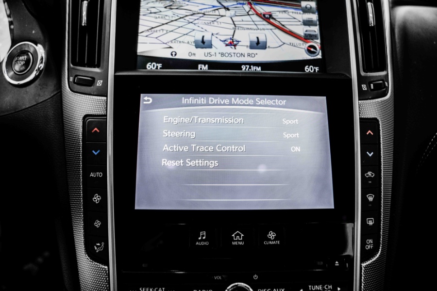 Used INFINITI Q50 3.0t LUXE AWD 2018 | 26 Motors Corp. Bronx, New York Used INFINITI Q50 3.0t LUXE AWD 2018 | 26 Motors Corp. Bronx, New York