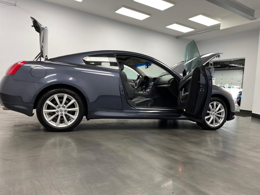 Used Infiniti G37 Coupe 2dr x AWD 2011 | M Auto Group. Elizabeth, New Jersey Used Infiniti G37 Coupe 2dr x AWD 2011 | M Auto Group. Elizabeth, New Jersey