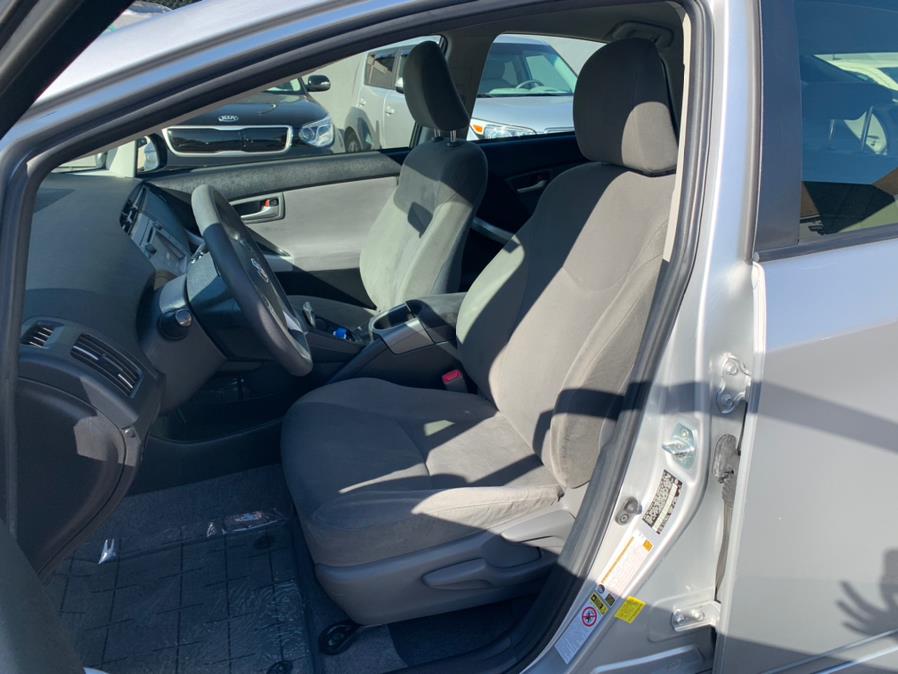 Used Toyota Prius Three 2012 | Green Light Auto Wholesale. Daly City, California Used Toyota Prius Three 2012 | Green Light Auto Wholesale. Daly City, California