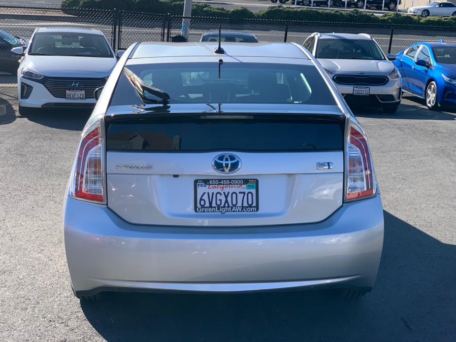 Used Toyota Prius Three 2012 | Green Light Auto Wholesale. Daly City, California Used Toyota Prius Three 2012 | Green Light Auto Wholesale. Daly City, California