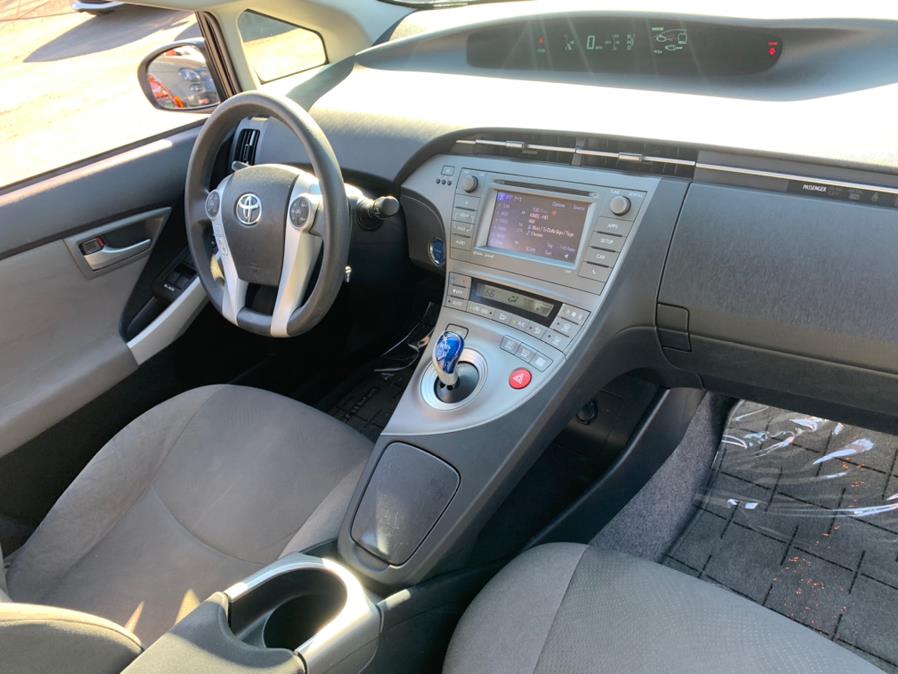 Used Toyota Prius Three 2012 | Green Light Auto Wholesale. Daly City, California Used Toyota Prius Three 2012 | Green Light Auto Wholesale. Daly City, California