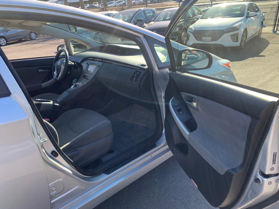Used Toyota Prius Three 2012 | Green Light Auto Wholesale. Daly City, California Used Toyota Prius Three 2012 | Green Light Auto Wholesale. Daly City, California